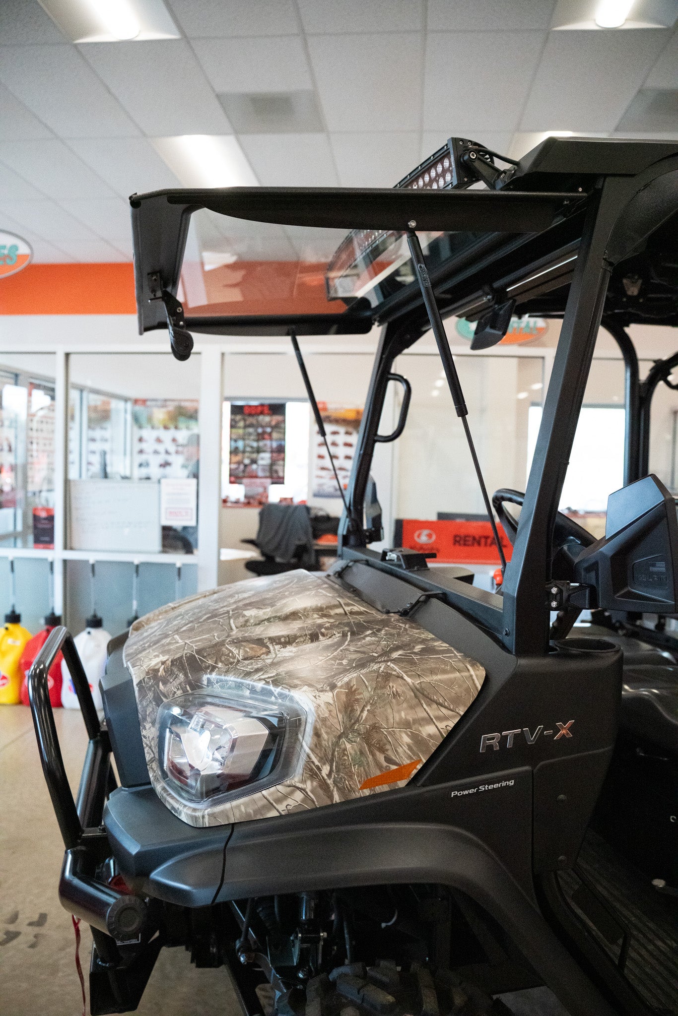 Tip Out Windshield 2015-2026 Kubota RTV X1140 – Fortress Pro